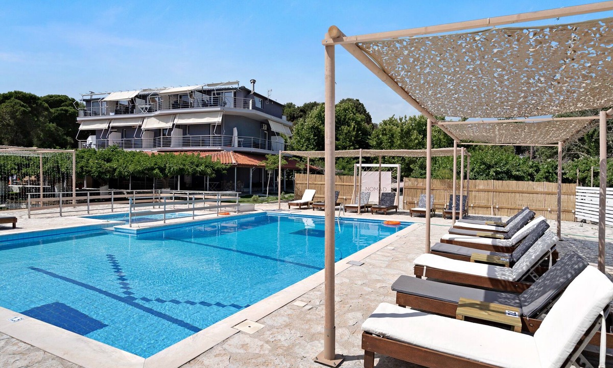 Pidima Kyras Apartment | Studio Apartment 'Iguana 7' with Shared Pool, Wi-Fi and Air Conditioning