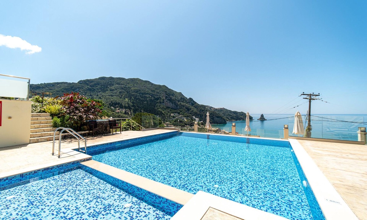 Agios Gordios Apartment | Studio Apartment "Mazis Studio B2" with Sea View, Balcony & Wi-Fi