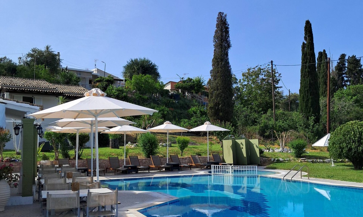 Sidari Apartment | Studio Apartment 'Vintage Resort 22' with Mountain View, Wi-Fi and Air Conditioning