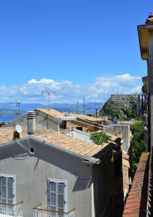Old Town Apartment | Studio attic in Corfu Town centre