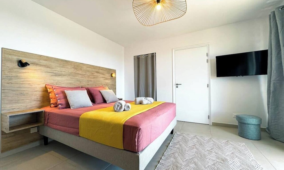Taunoa Apartment | Studio Tarita - Ville, parking et clim