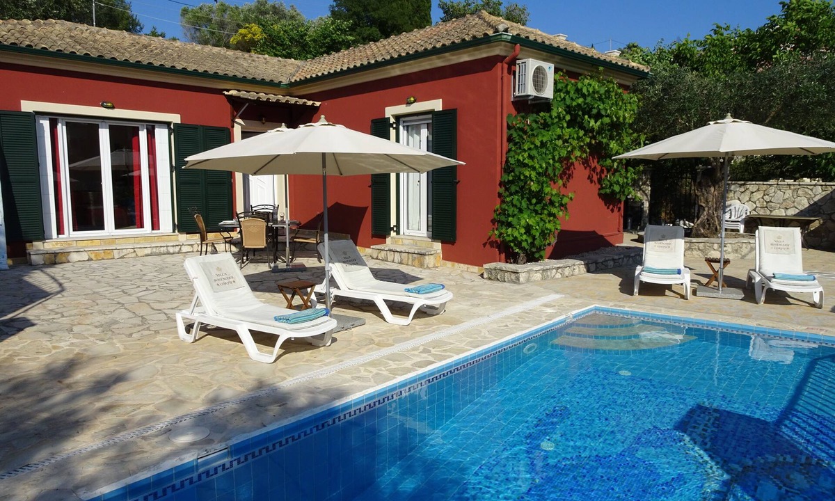 Agios Ioannis Villa | Stylish villa, central & quiet, priv. pool, sun terrace,10 min to the beach!