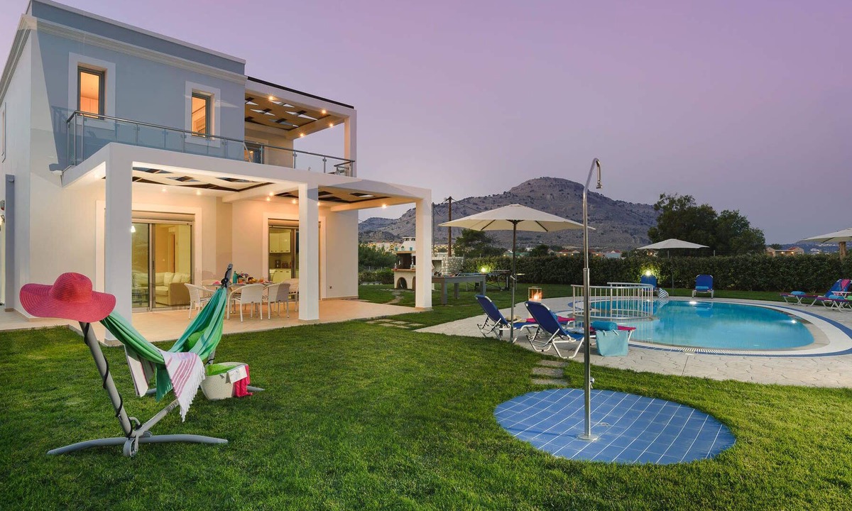 Lardos Villa | Stylish Villa with private pool south of Lindos