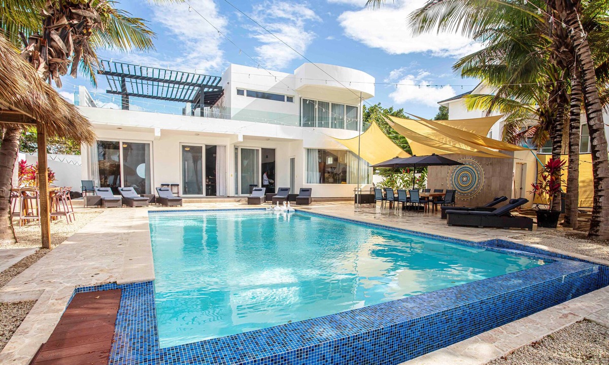 Playa Chiquita Villa | SUBLIME OCEANFRONT VILLA - Mara Chiquita - PRIVATE BEACH - NEW Listing Loaded!n