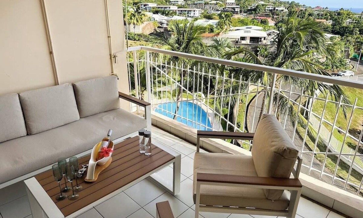 Punaauia Apartment | Suite Turoa - View, pool and wifi