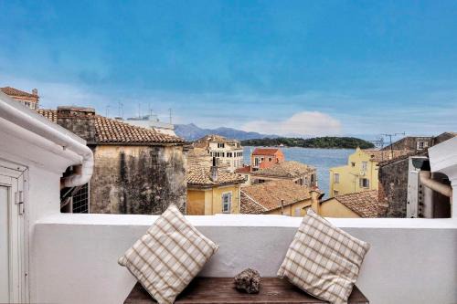 Old Town House | Summer By The Sea
