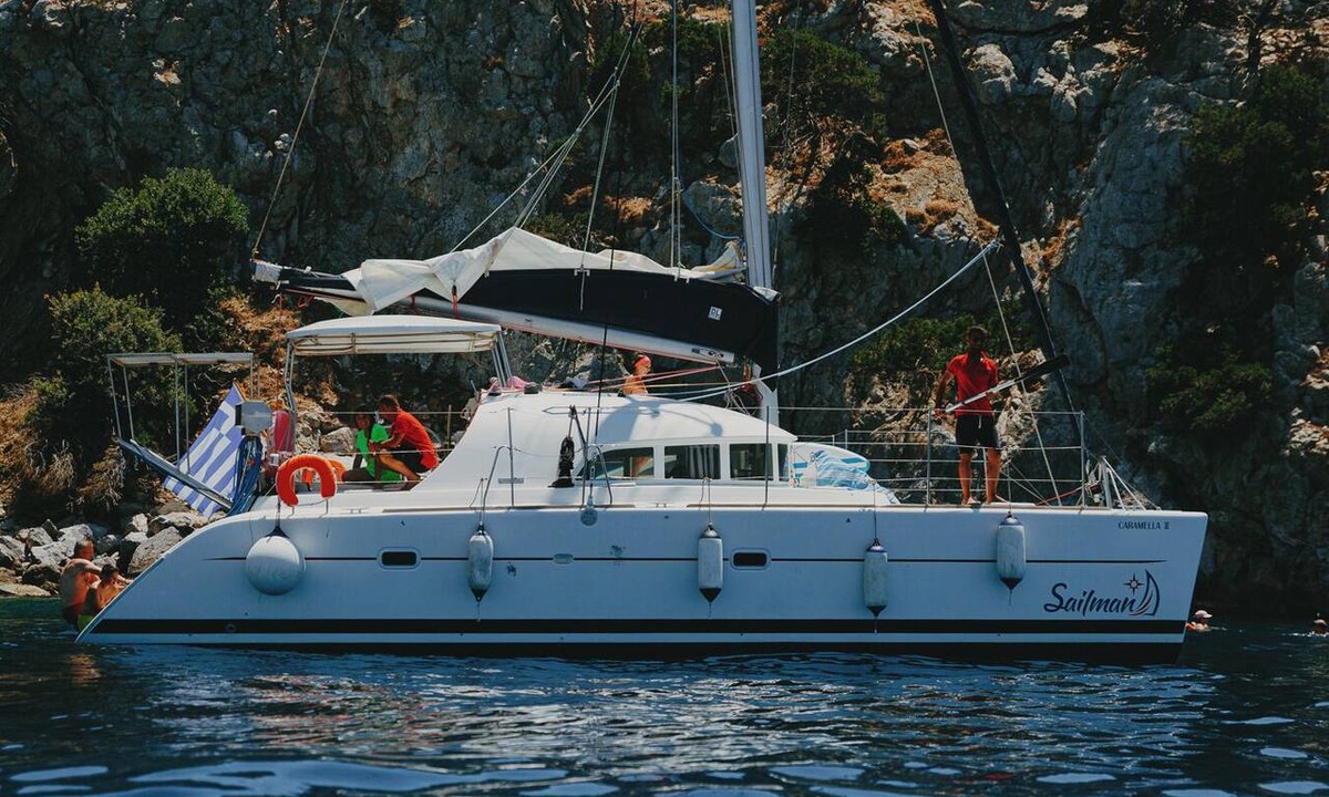 Nikita Boat Rental | Sun-Kissed Sailing: A Luxurious Beach Experience in Nikiti, Macedonia
