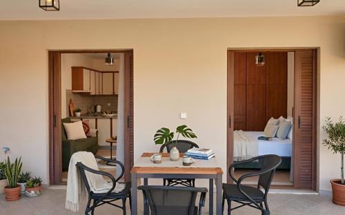 Samos Town House | Sunny Valley Vlamari