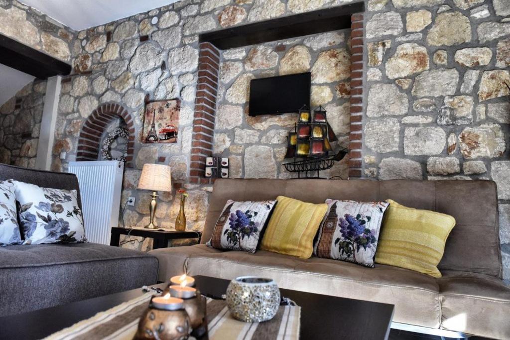 Psakoudia Villa | Sunstone Villas