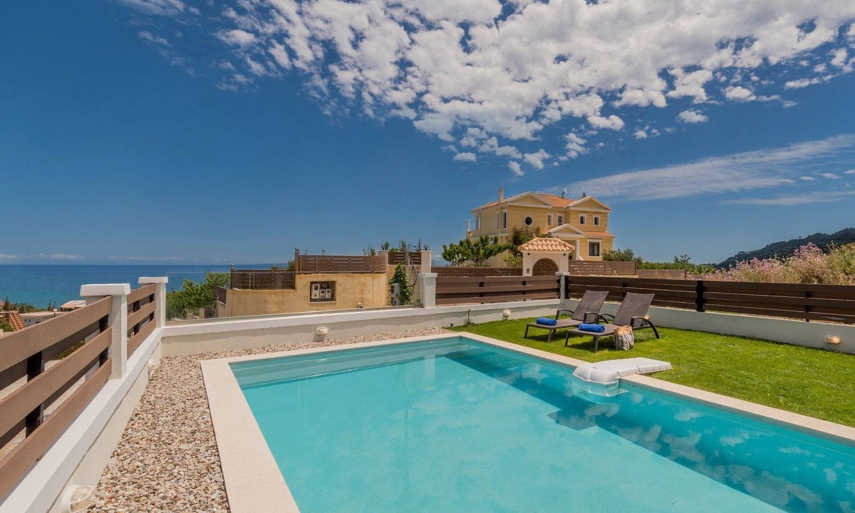 Argassi Villa | Superb Argassi Villa | 2 Bedrooms | Villa Siesta | Great Sea Views