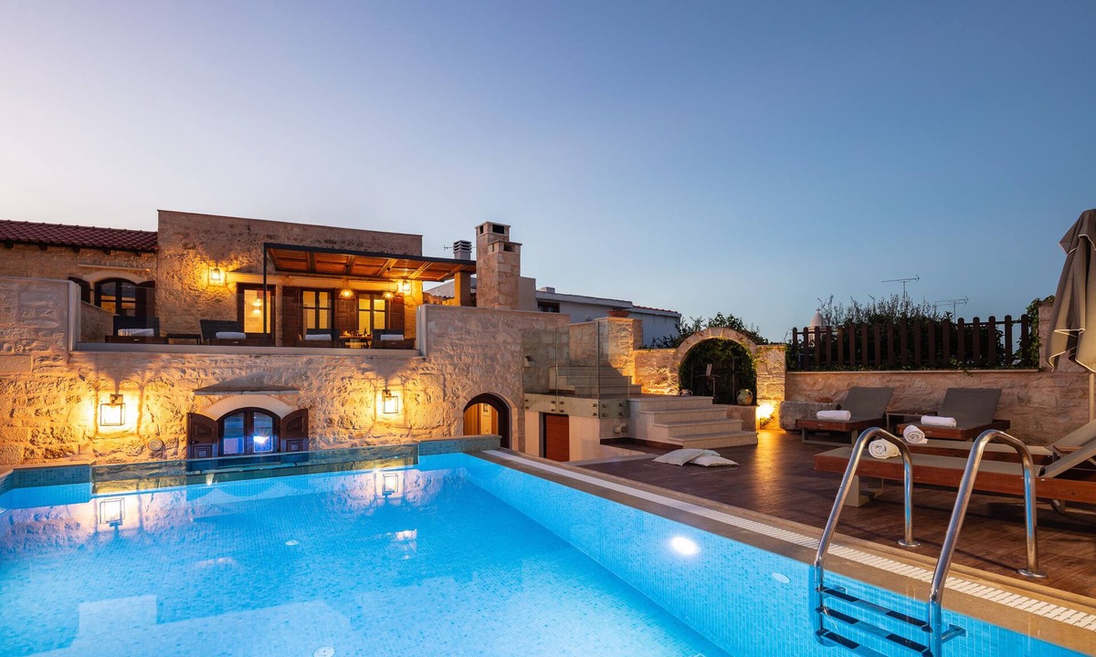 Atsipopoulo Villa | Superb villa Rogdia with heated pool, 2 minutes walking from local amenities