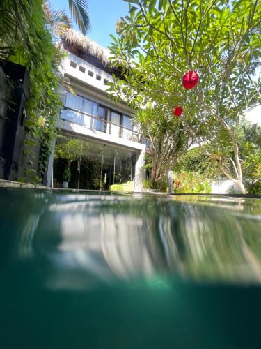 Suraberata House | SURFLAB VILLA