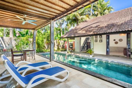 Sengkidu Villa | Surya Villa Manggis - 3BR Private Pool Villa, 2 Min to Candidasa