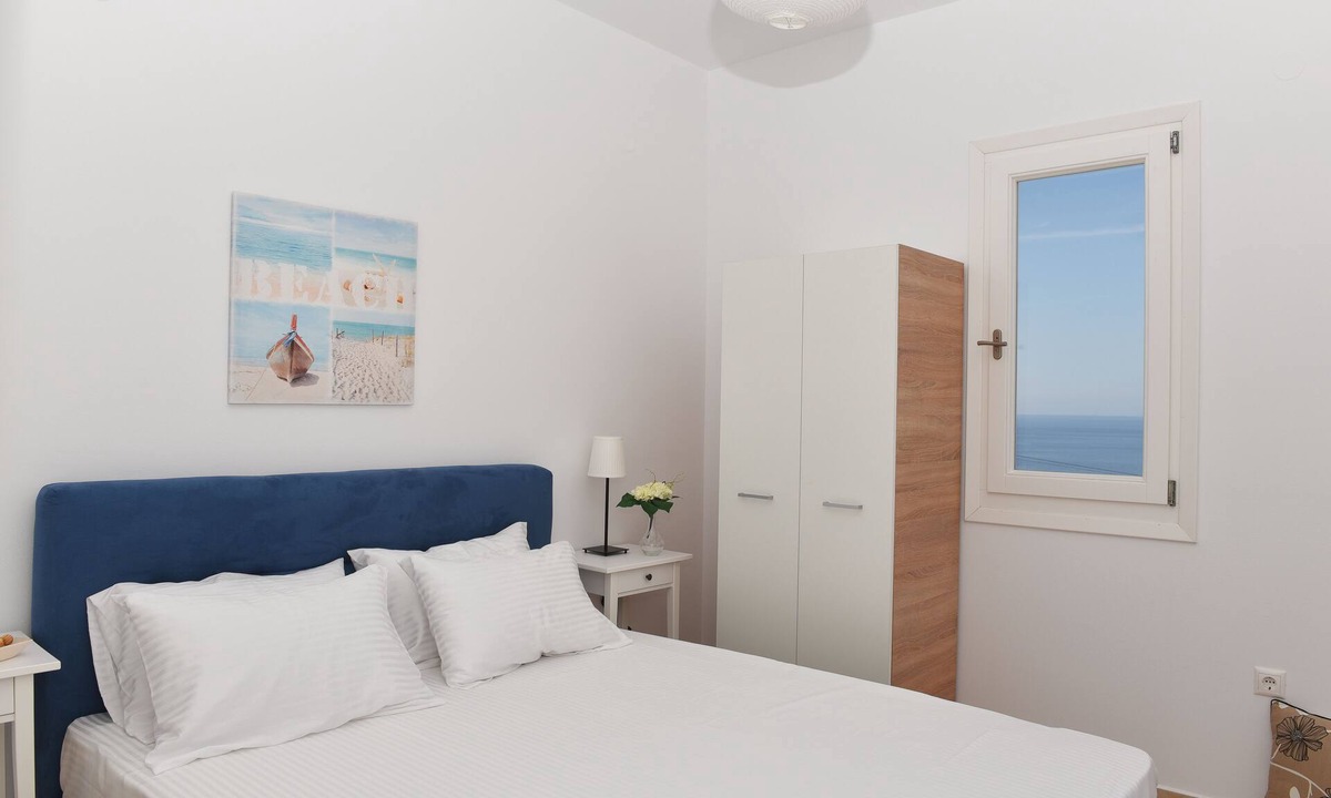 Megas Gialos House | Syros Summer House (Blue)