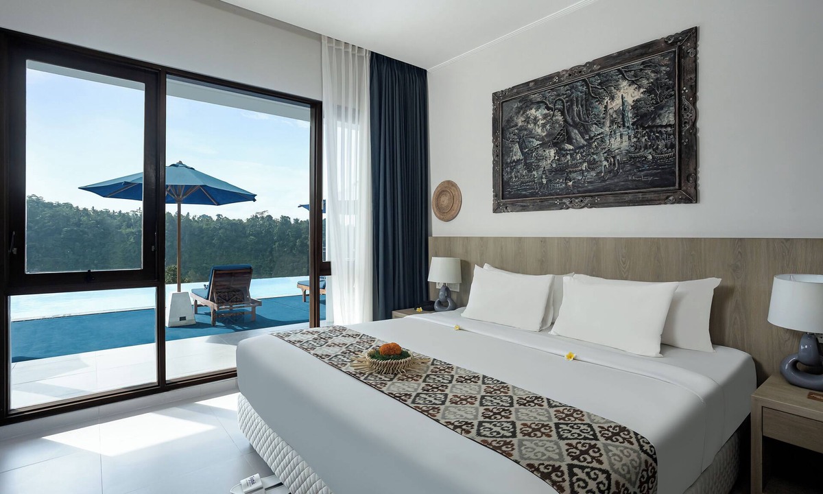 Menanga Hotel | Tapa Agung View