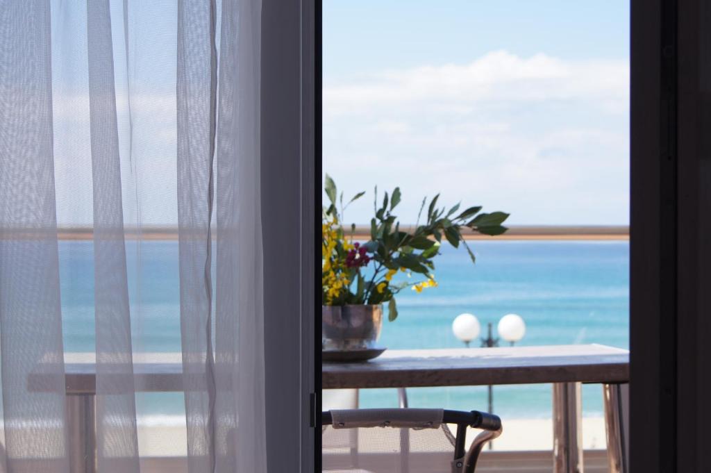 Preveza House | Terra Kotta