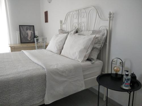 Sipiada Apartment | The Beekeeper's Apartment
