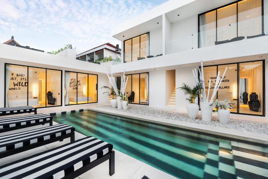 Batu Bolong Hotel | The Den Canggu
