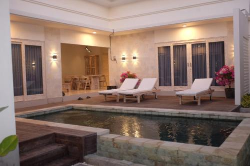 Purwakerti Villa | the gosana