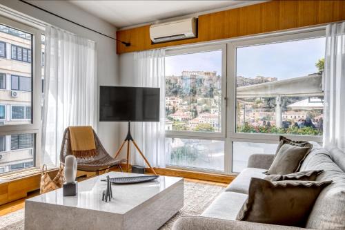 Monastiraki Apartment | The Grand Acropolis Jacuzzi Residence