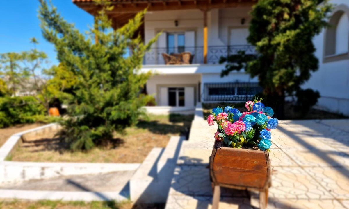 Porto Rafti House | The Mirador Boutique Villa with Scenic Sea View