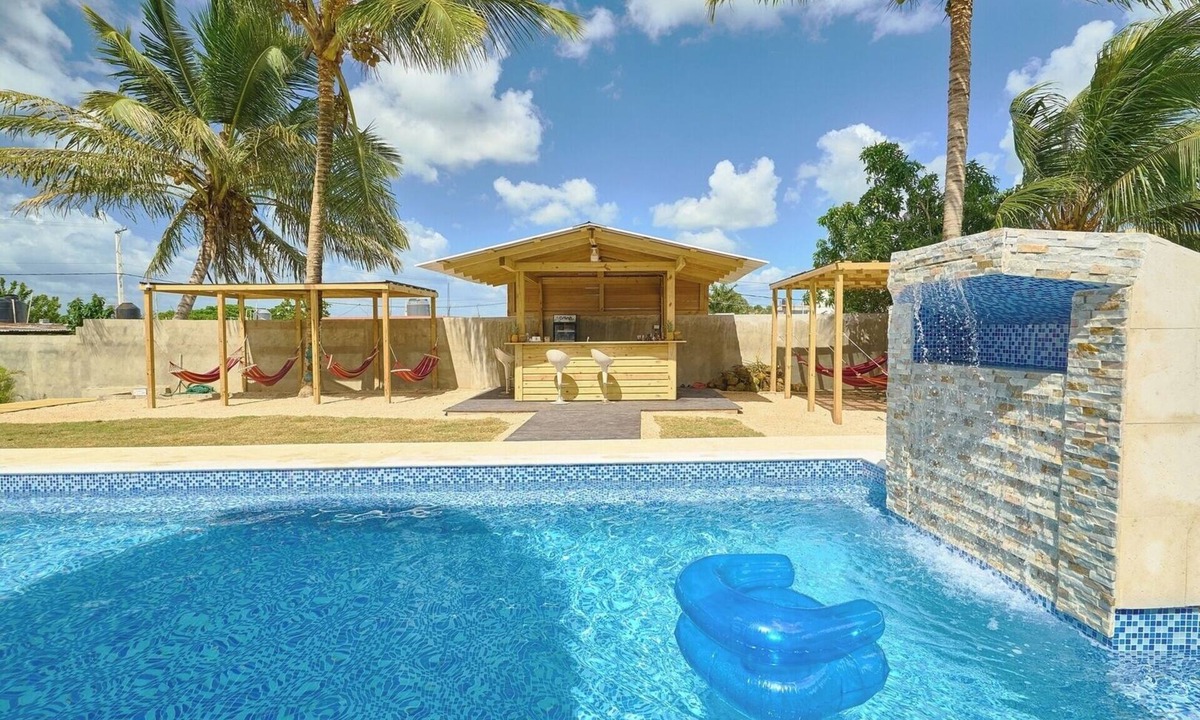 Higuey Hotel | The Patio Hotel #9 15 minutes from Macao Beach