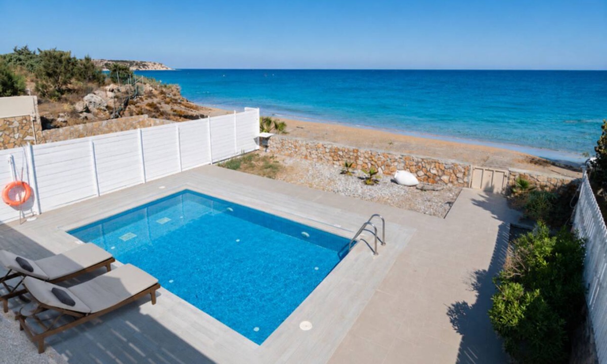 Plimmiri House | The Rhodes South Escape Beach