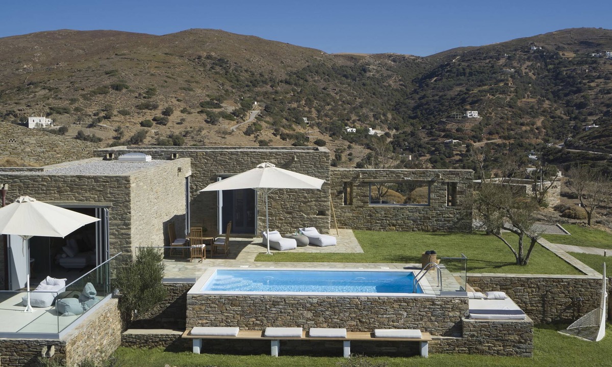Kato Fellos House | The Suite by Heliades Villas – Idyllic Getaway in Andros, pool, 2-bedrooms