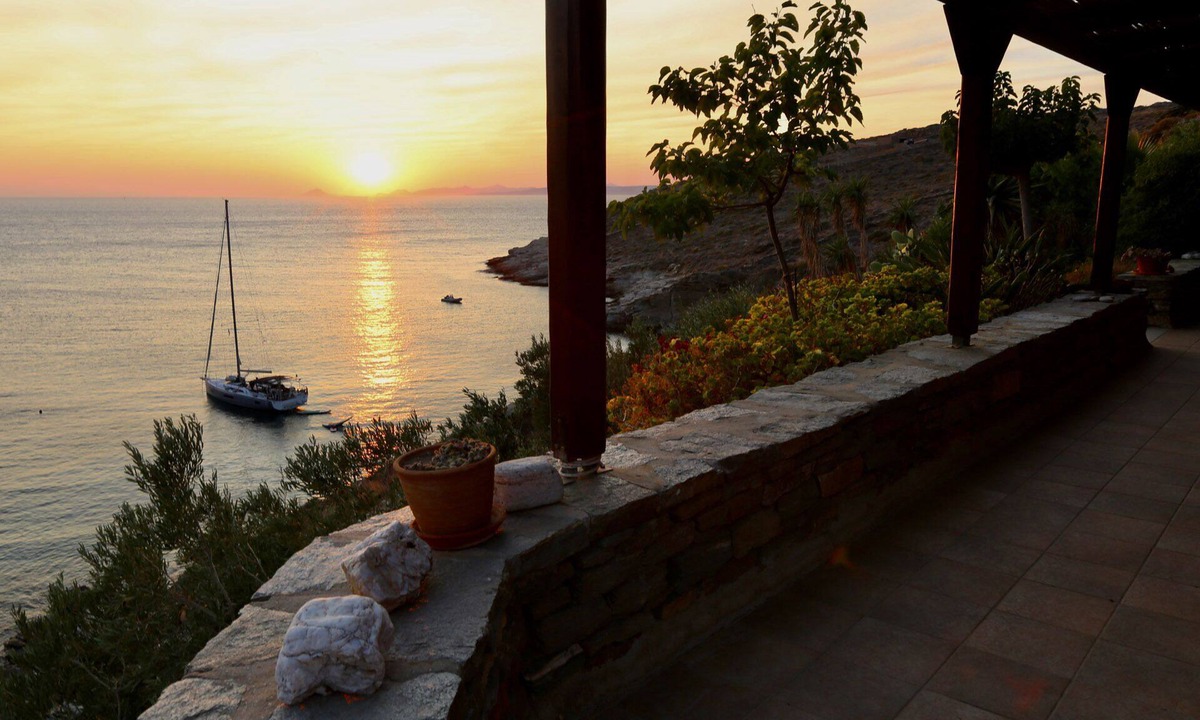 Pisses Apartment | The ultimate! Aprt. dream: feet-in-the-water, quiet location, private beach