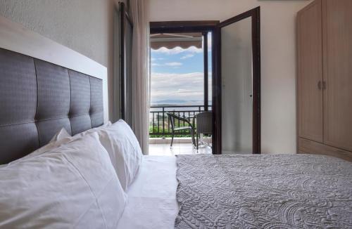 Vourvourou Apartment | THEA Panorama Studios