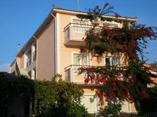 Skala Apartment | Theodora Studios & Apartments