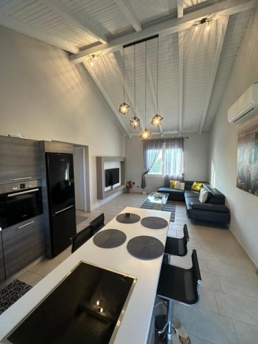 Topeiros Villa | Theros 1