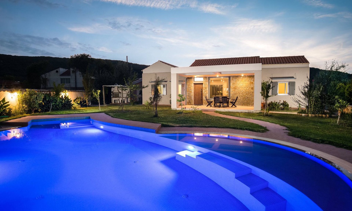 Messonghi Villa | Three Stars Luxury Villas