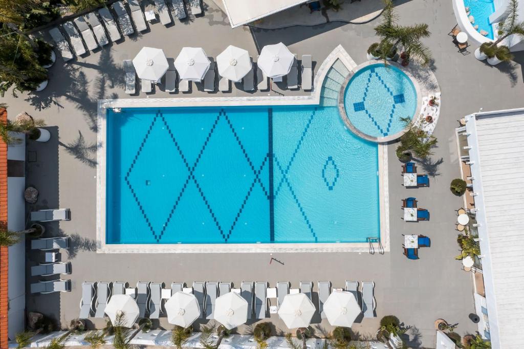 Faliraki Apartment | Tinas Plus Hotel