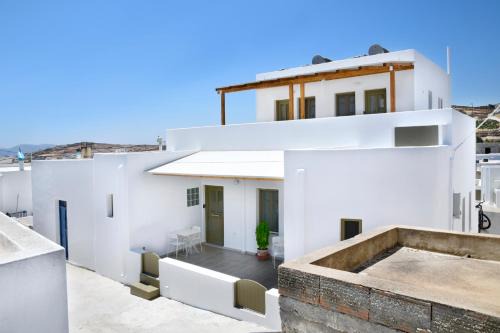 Kimolos Apartment | Tressos Maisons