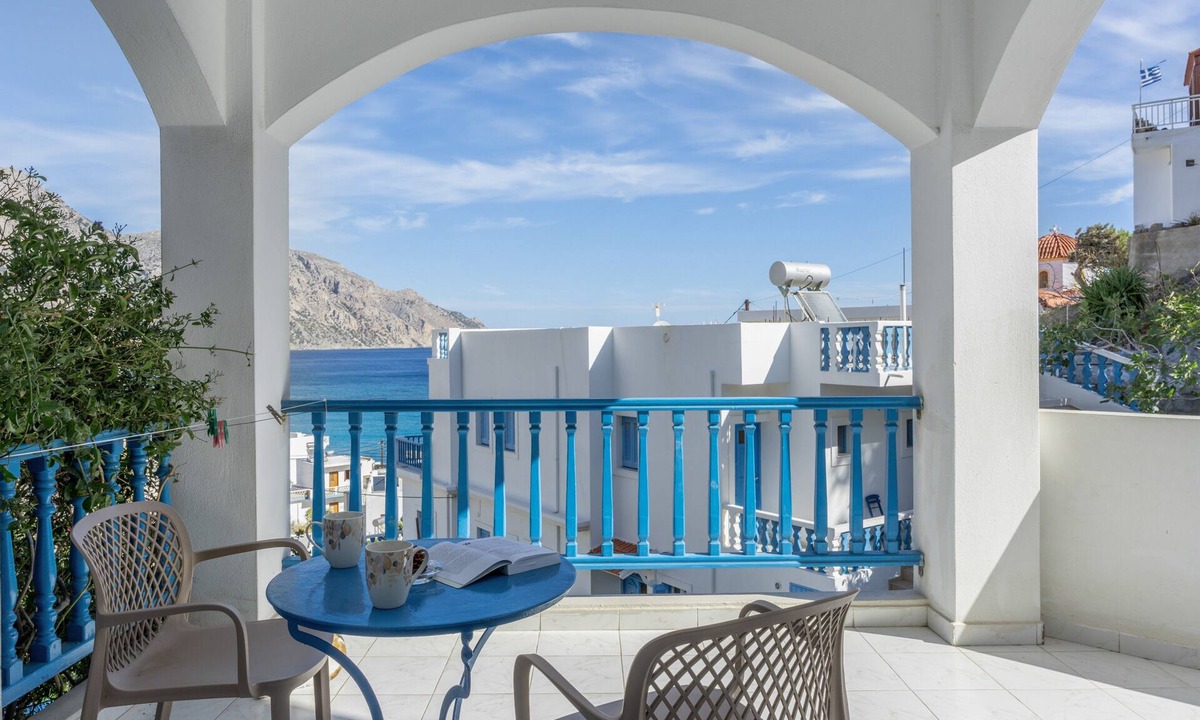 Diafani Apartment | Triple Studio No 2 Apartment with Sea View, Wi-Fi, and Air Conditioning