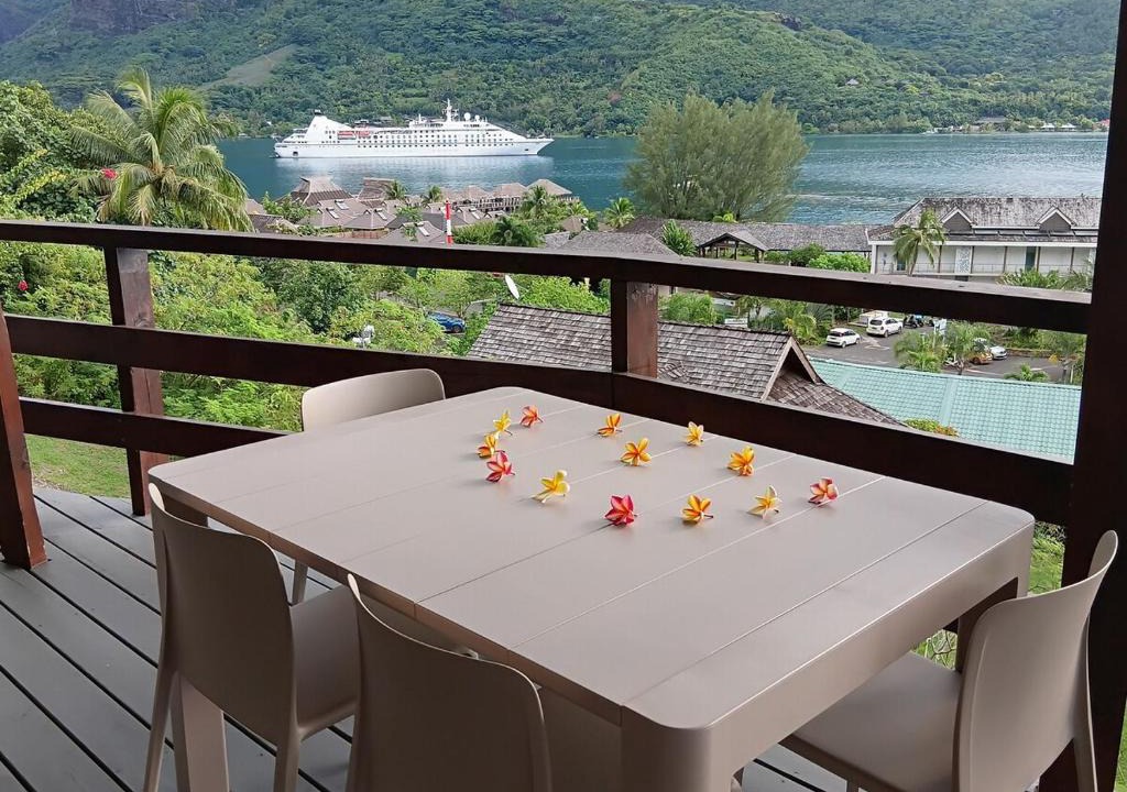 Cook's Bay Apartment | Tropical Cruise Cook's Bay Paopao Moorea