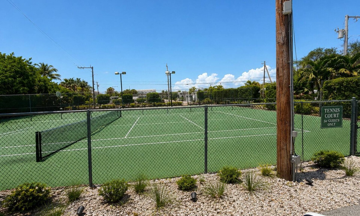 Key Largo Condo | Tropical Key Largo Retreat | 2BR Coastal Cottage