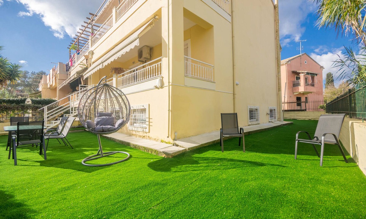 Alepou House | TWO STOREY MAISONETTE-2 KM FROM THE CENTER
