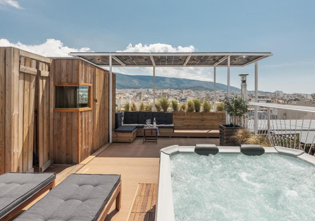Ampelokipoi Apartment | Unique solar penthouse with jacuzzi and sauna in central Athens