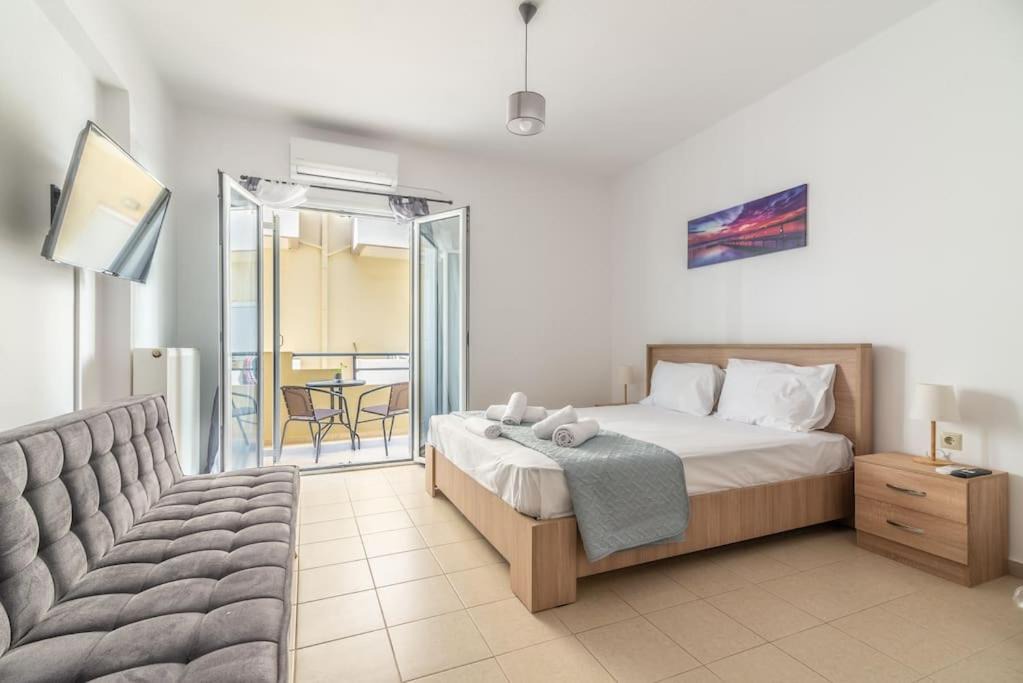 Heraklion Apartment | Urban Apt Next University 5