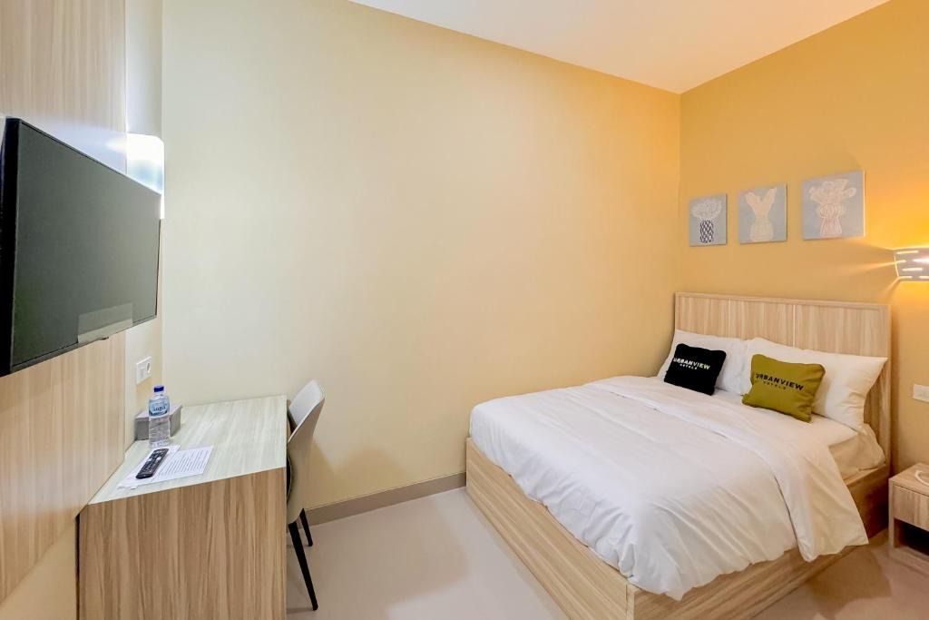West Semarang Hotel | Urbanview Griya Esti Siliwangi Semarang