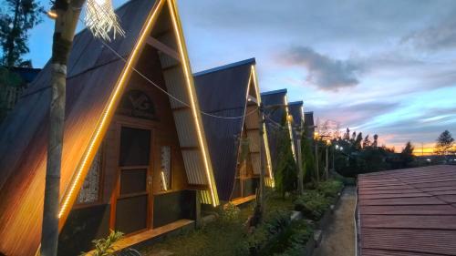 Tosari House | VANY Glamping