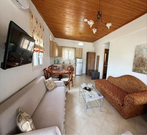 Pineios Apartment | Vasiliki's Apartments A