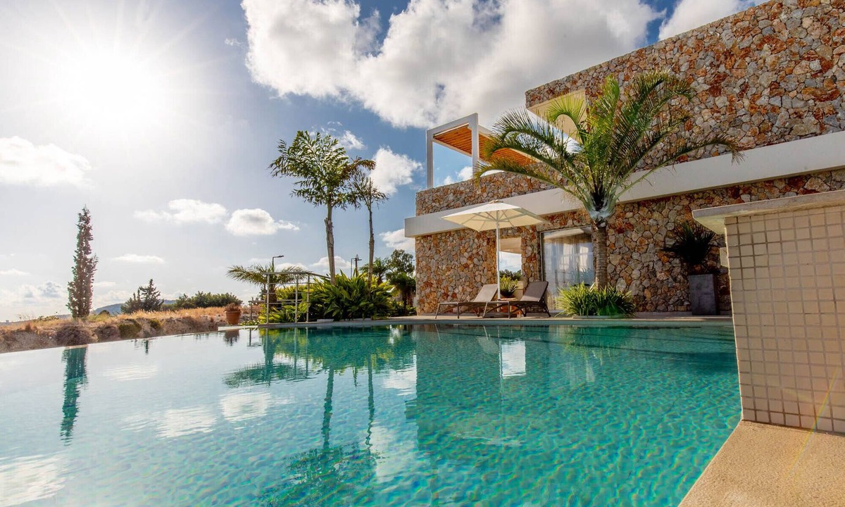 Kalithies Villa | Venezia Luxury Living