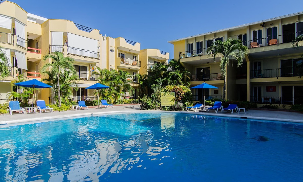 El Batey Apartment | Very private apartment in downtown Sosua. Large pool. Free weekly maid service.