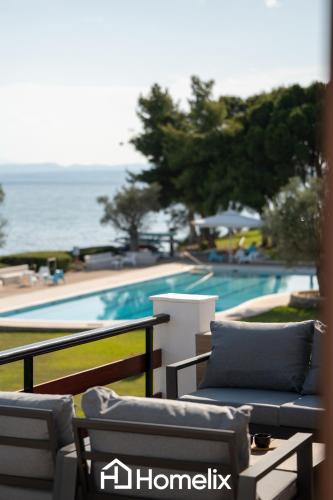 Malakonta Apartment | Veya Suite - Private Beach & Pools