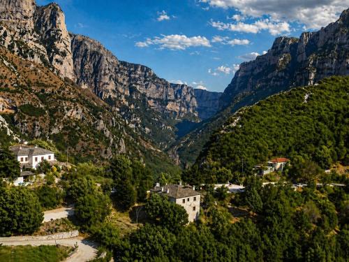Zagori Hotel | Vikos View