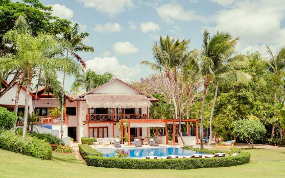 Las Lomas Villa | Villa ∙ 6 bedrooms ∙ 12 guests