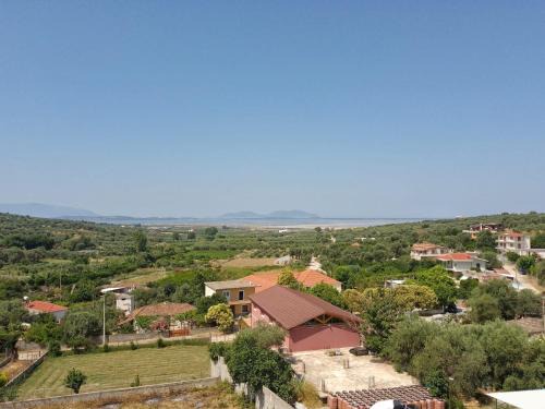 Mbrostar-Urë Apartment | Villa Agim,Hena